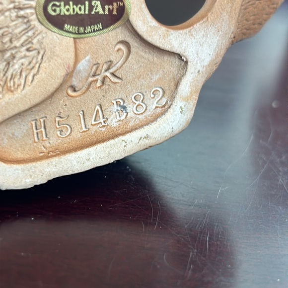 New Vintagege Global Art Bunny Hand Painted Original Piece Showcase Stored - Picture 7 of 9